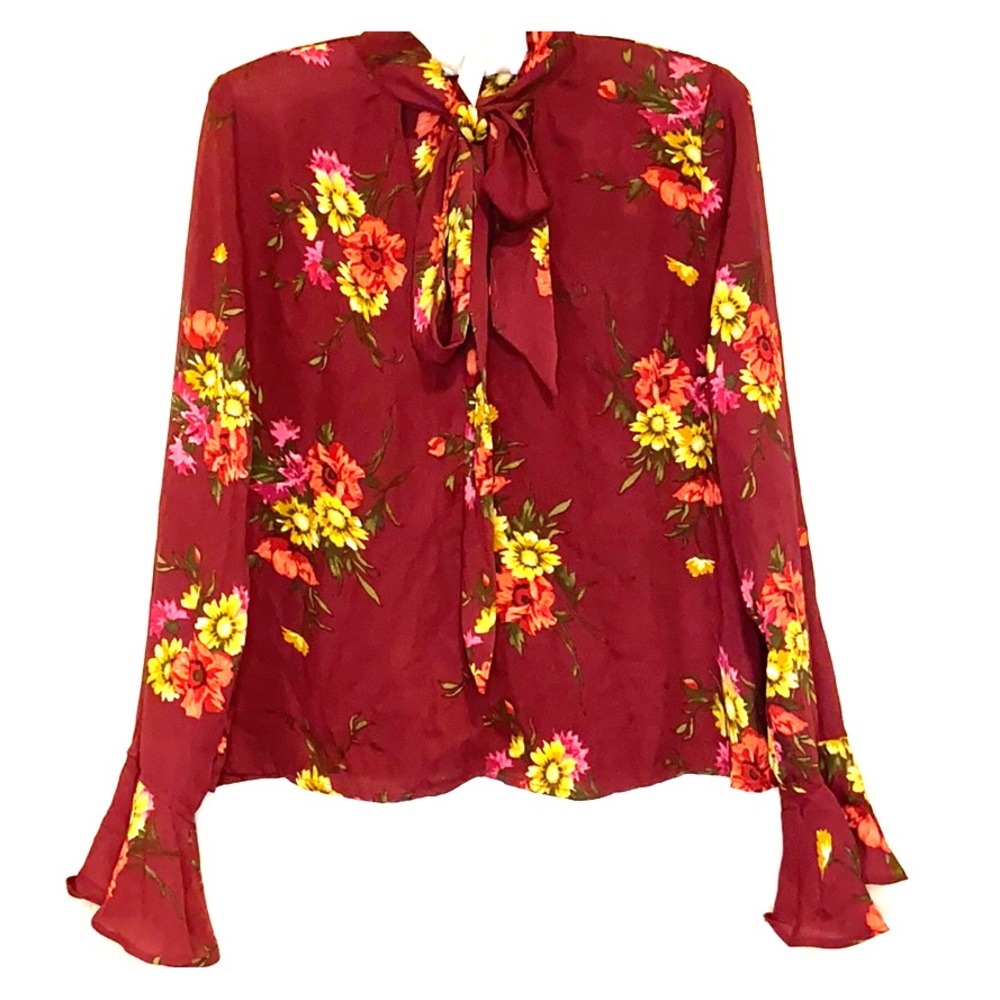 Floral shiffon longsleeve with necktie
